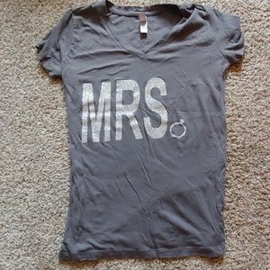 EUC Mrs T shirt